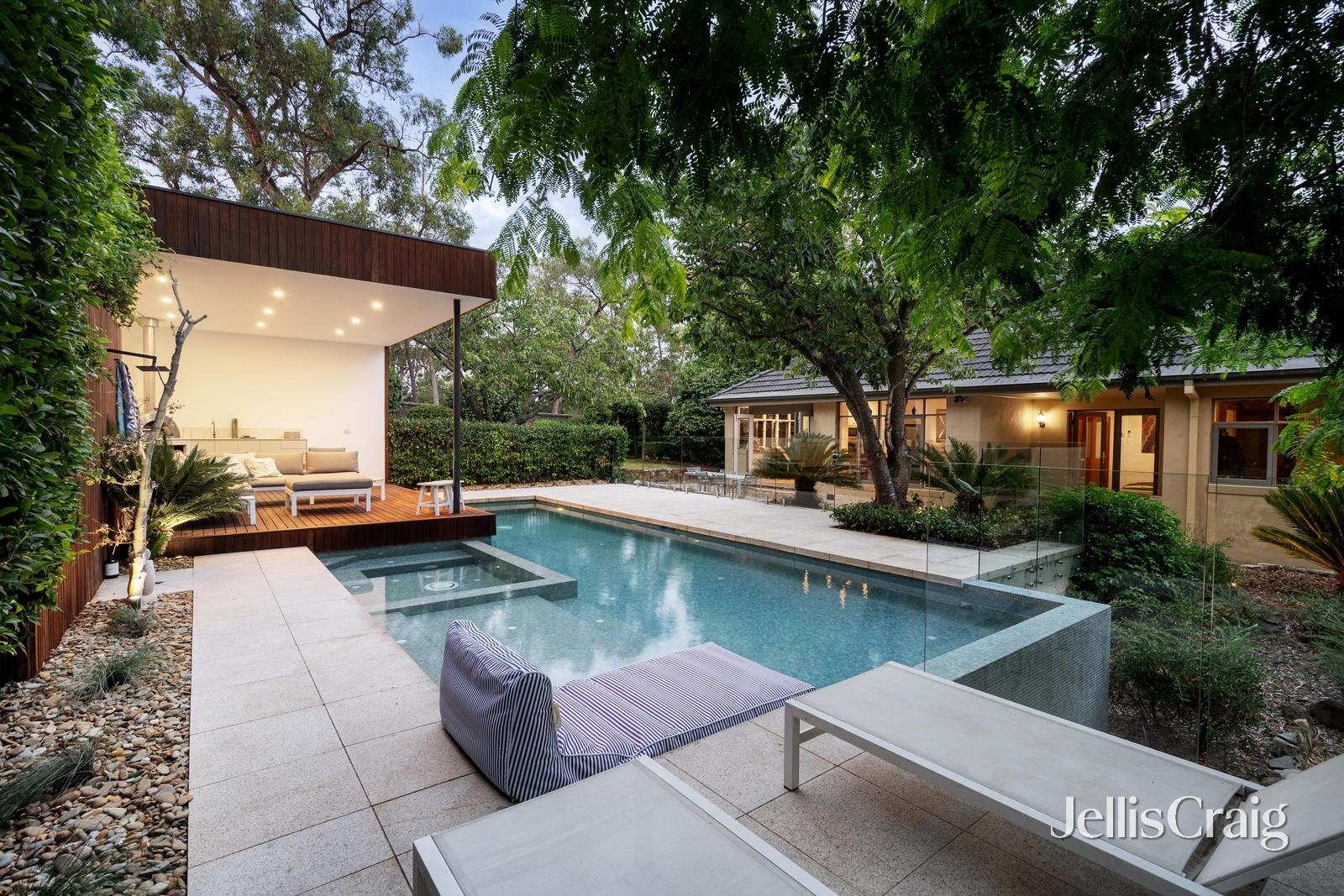 31 Edinburgh Road, Lilydale image 2