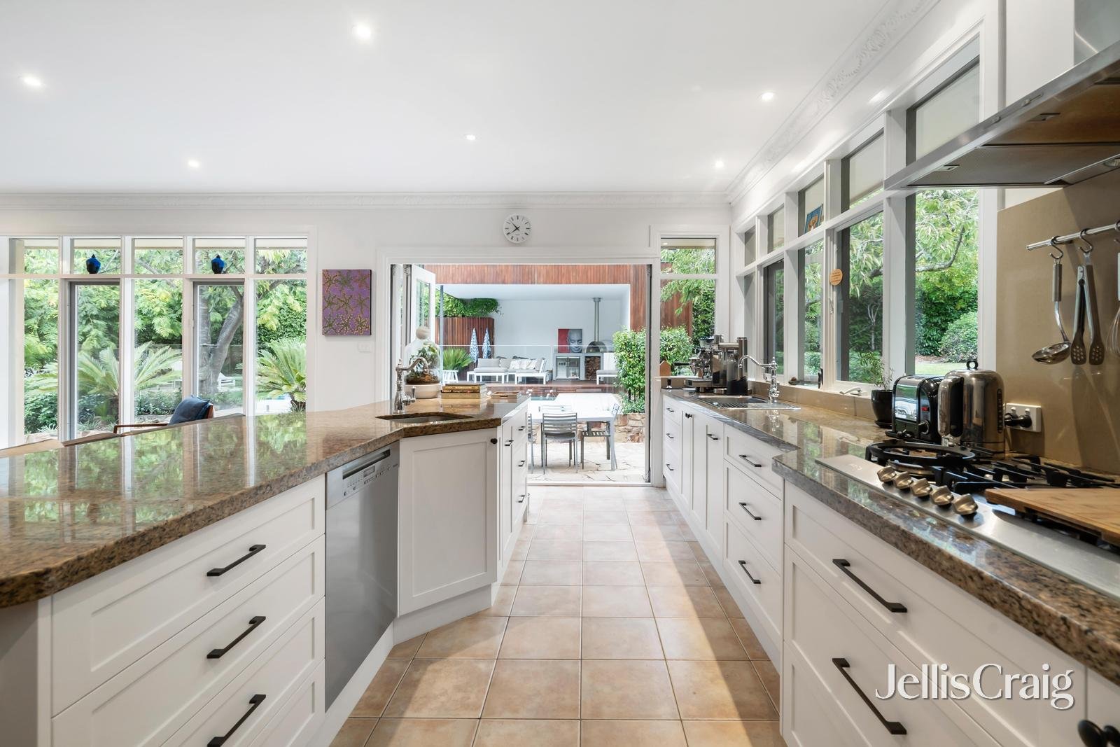 31 Edinburgh Road, Lilydale image 5