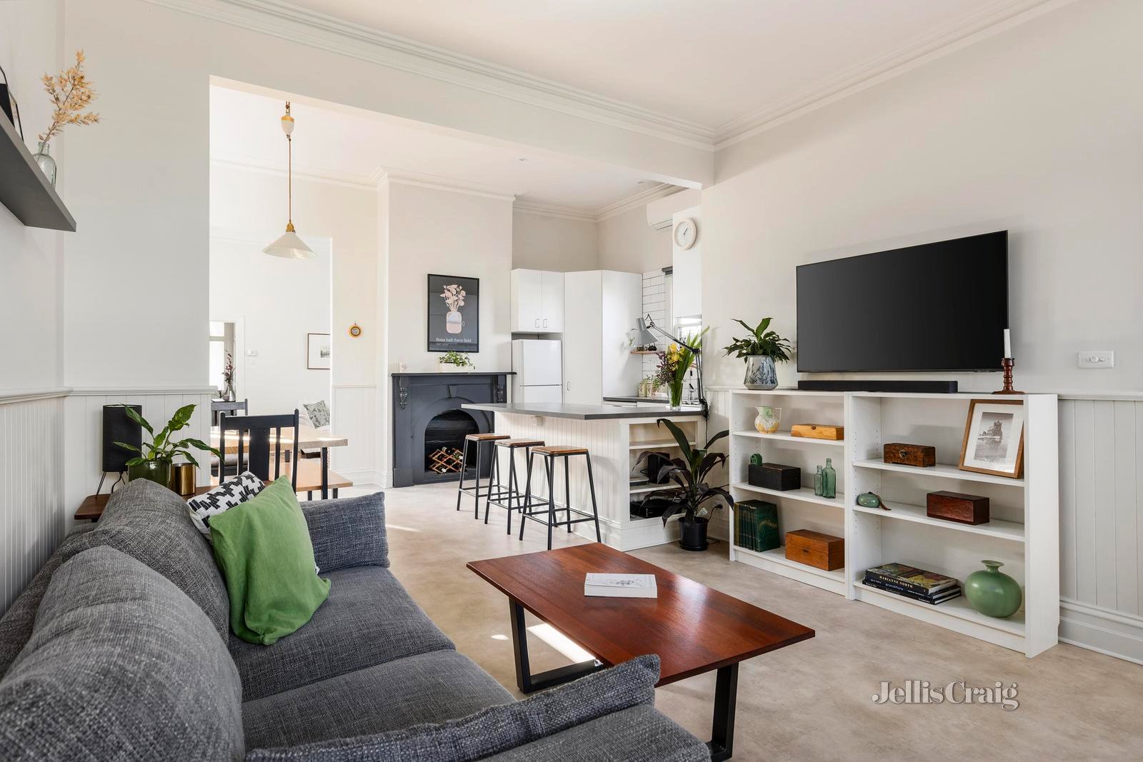 31 Elphin Street, Newport image 2