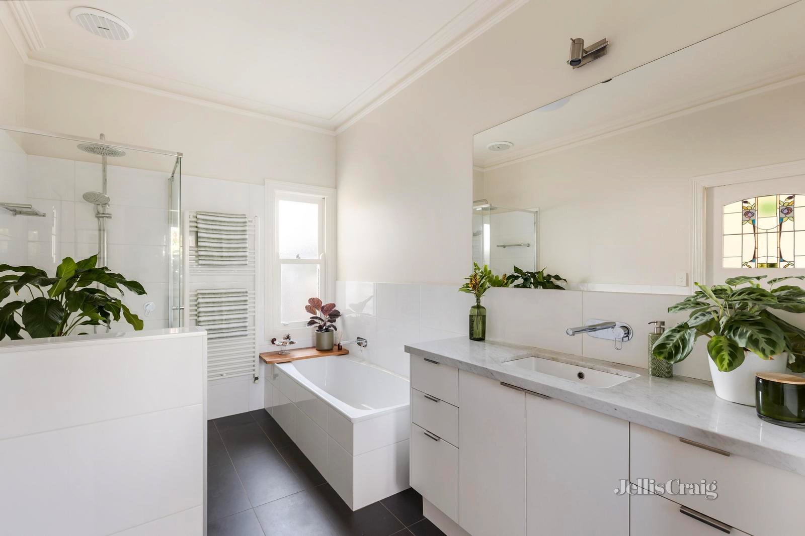 31 Elphin Street, Newport image 8