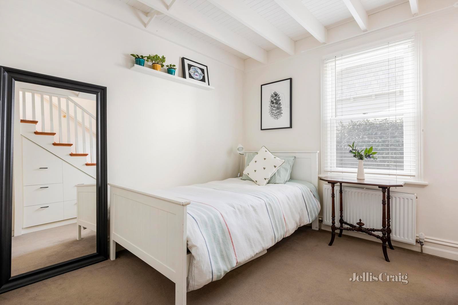 31 Elphin Street, Newport image 10