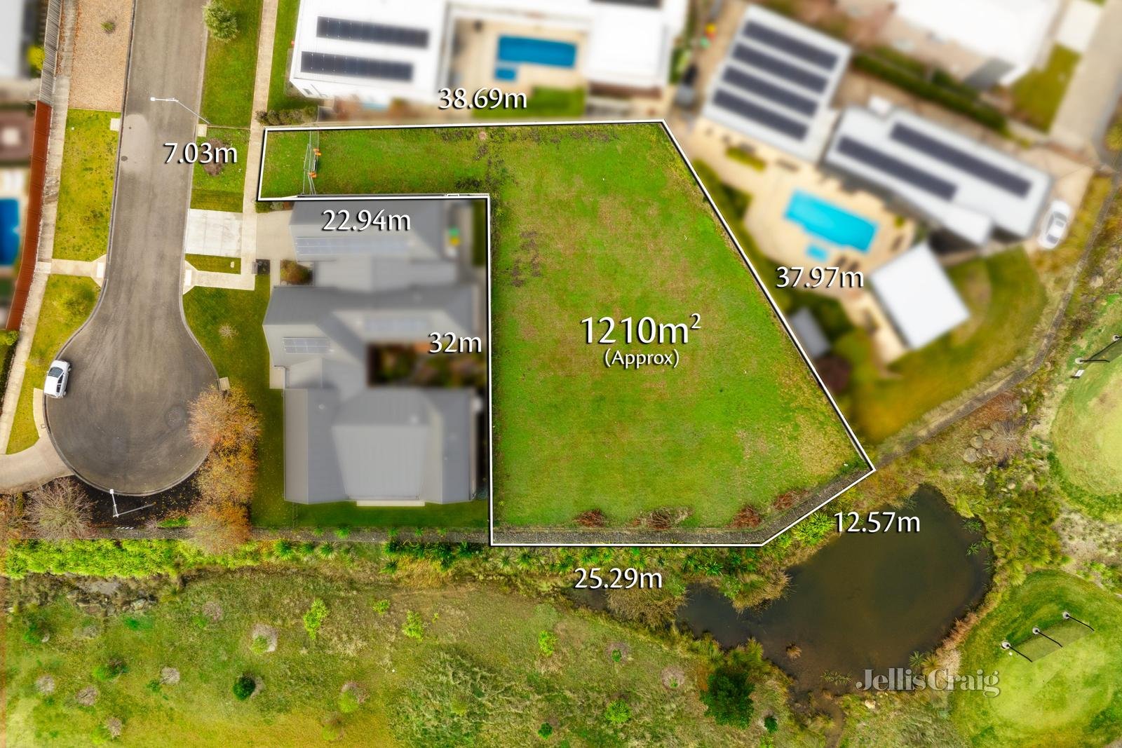 31 Evergreen Drive, Alfredton image 2