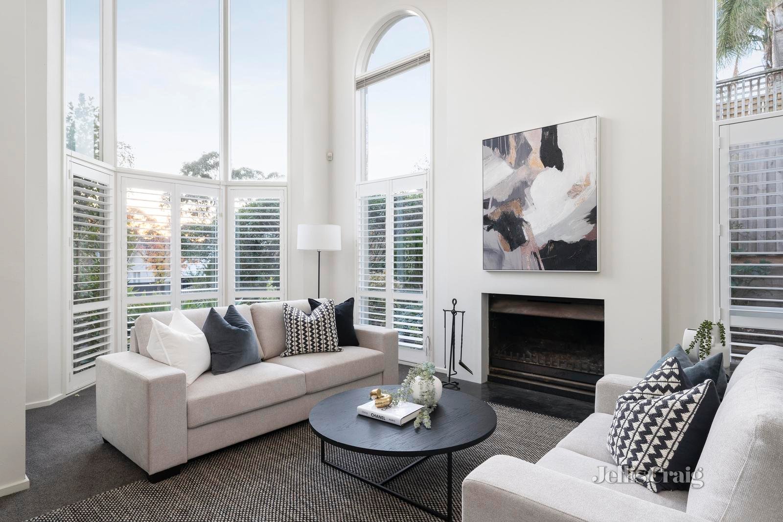 31 Fairview Street, Hawthorn image 2