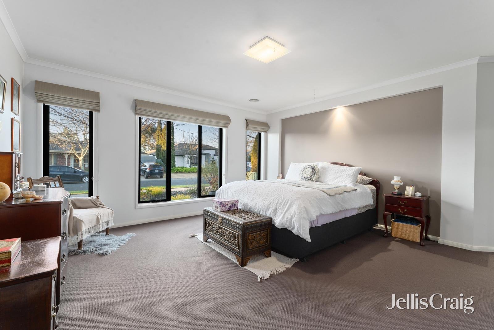 31 Faversham Avenue, Lake Gardens image 12