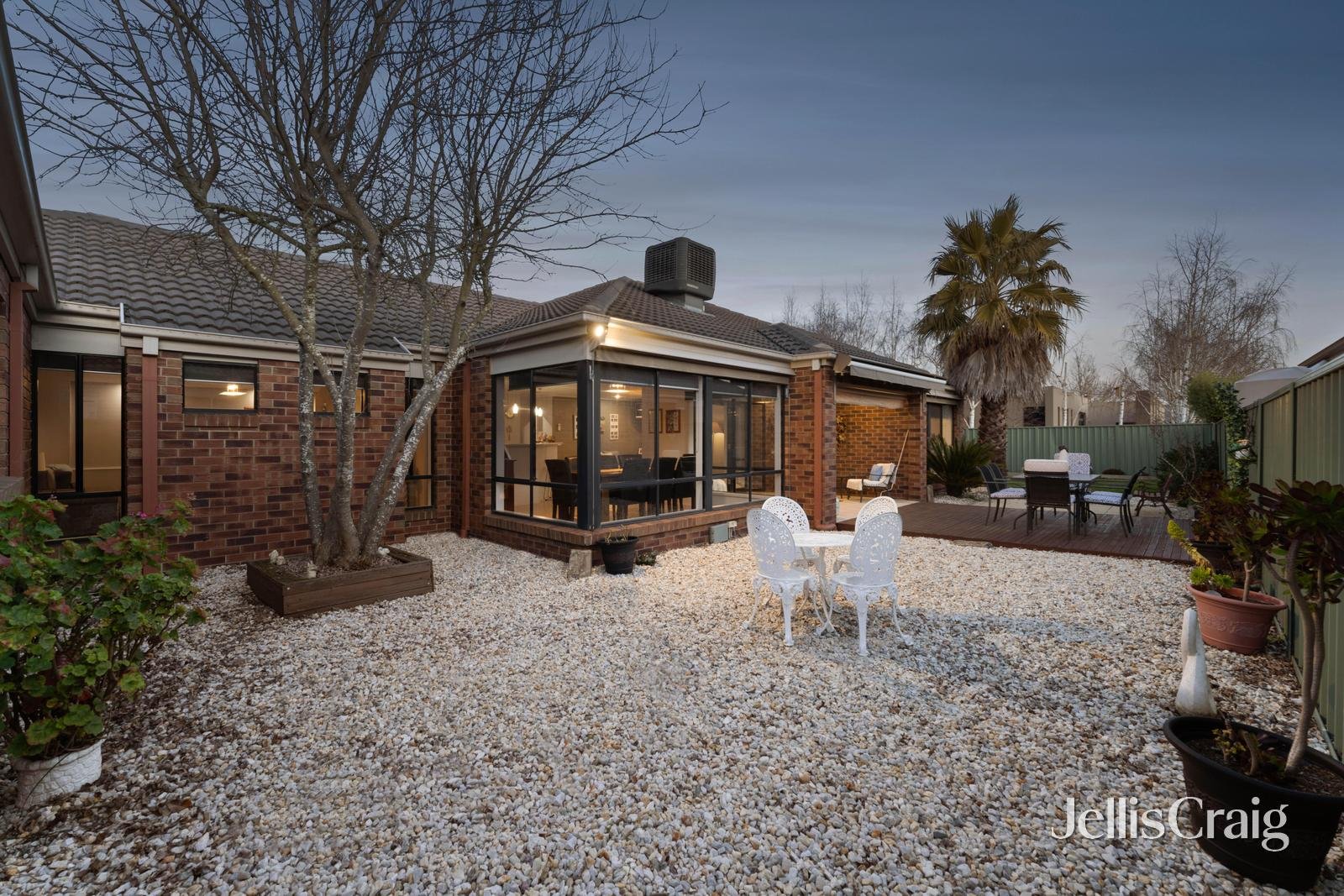 31 Faversham Avenue, Lake Gardens image 20