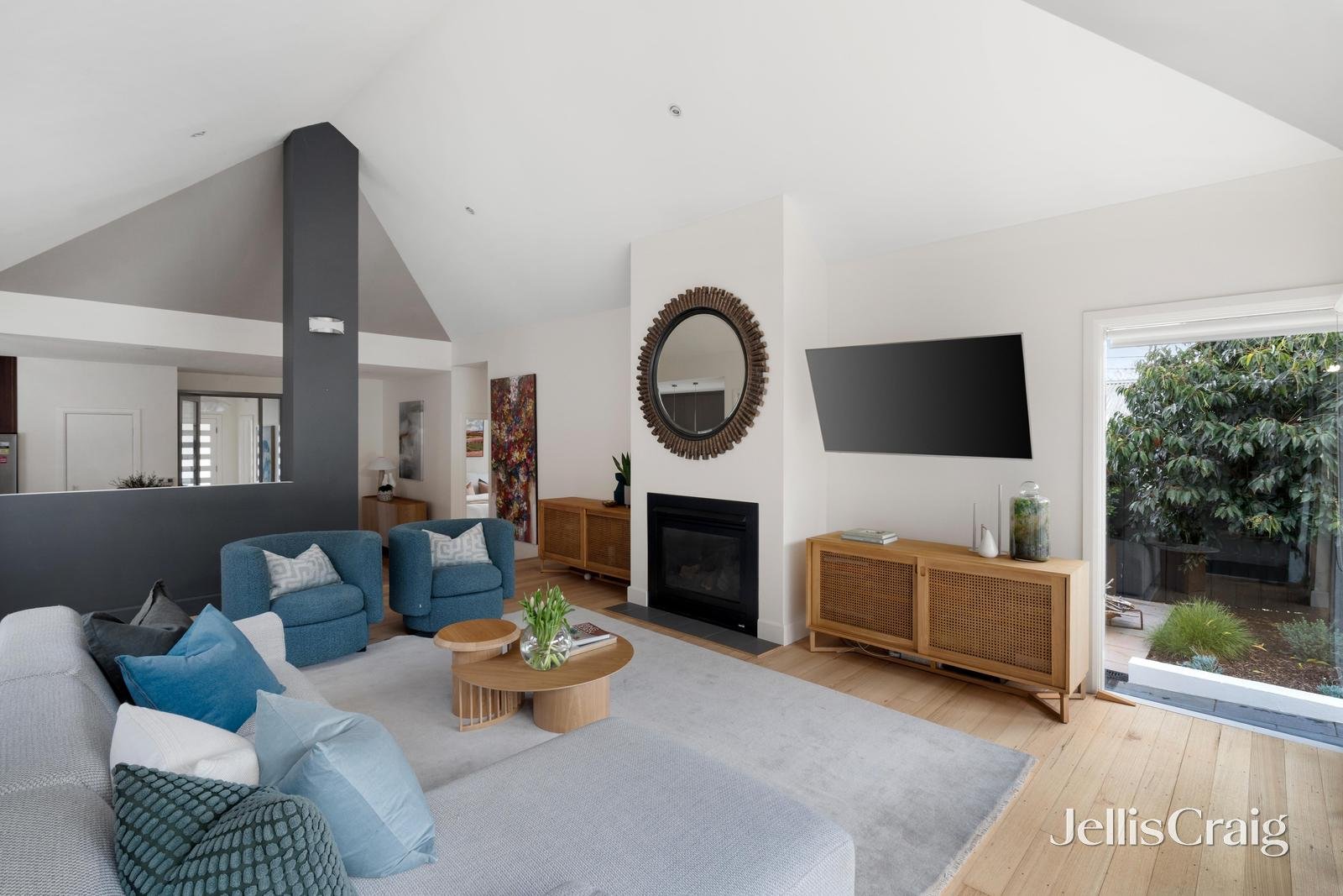 31 Ferndale Road, Glen Iris image 3