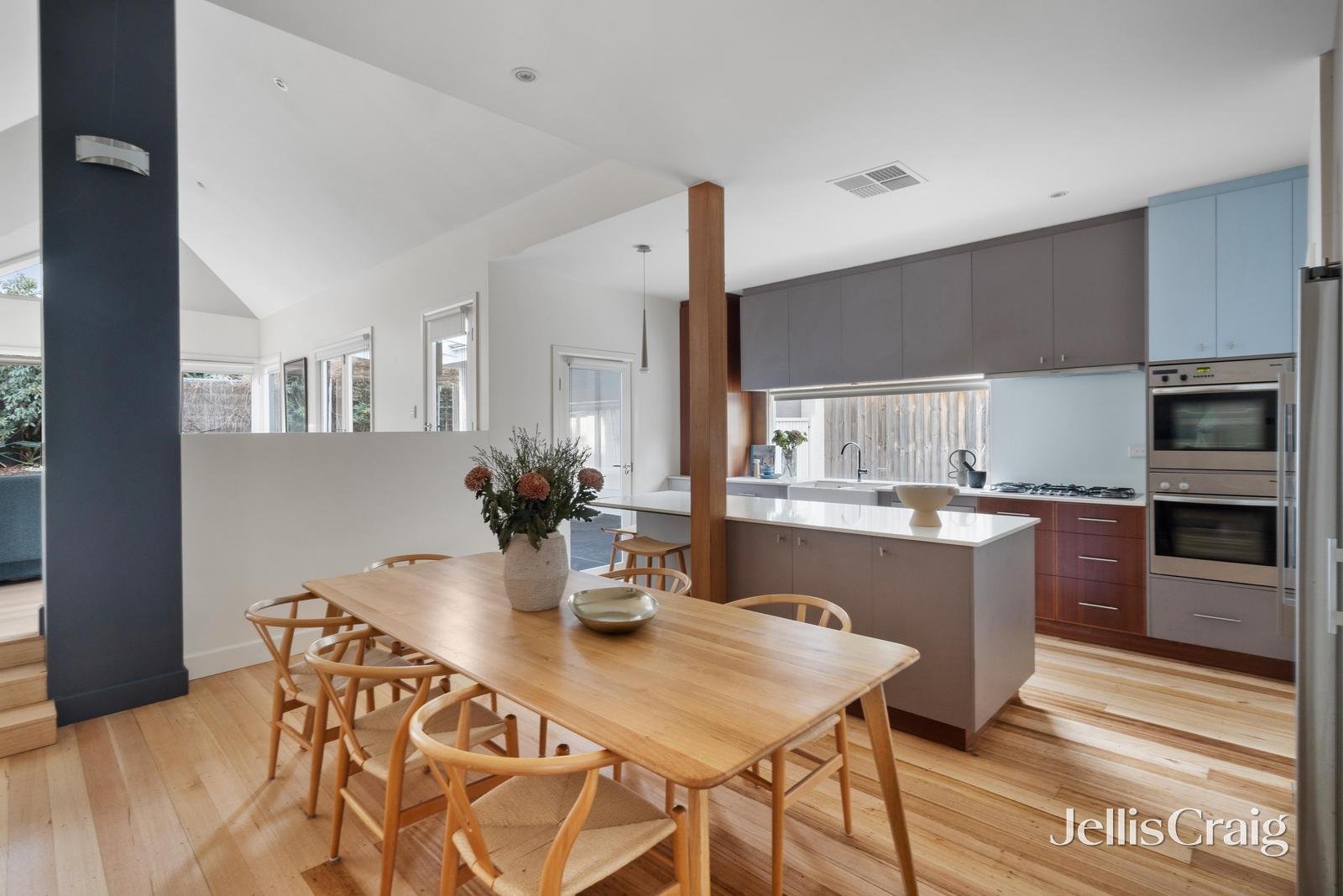 31 Ferndale Road, Glen Iris image 4