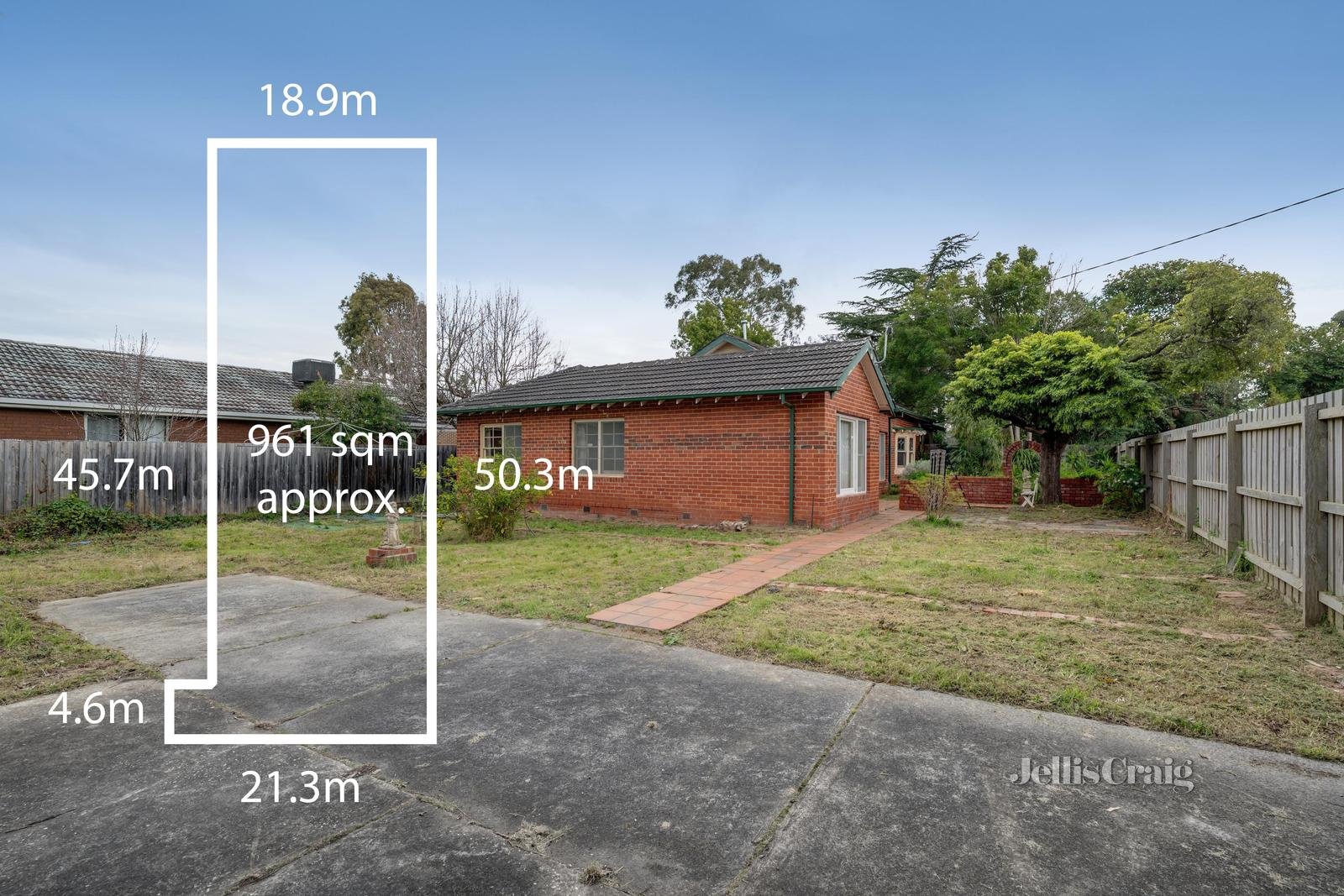 31 Gardenia Street, Blackburn image 8