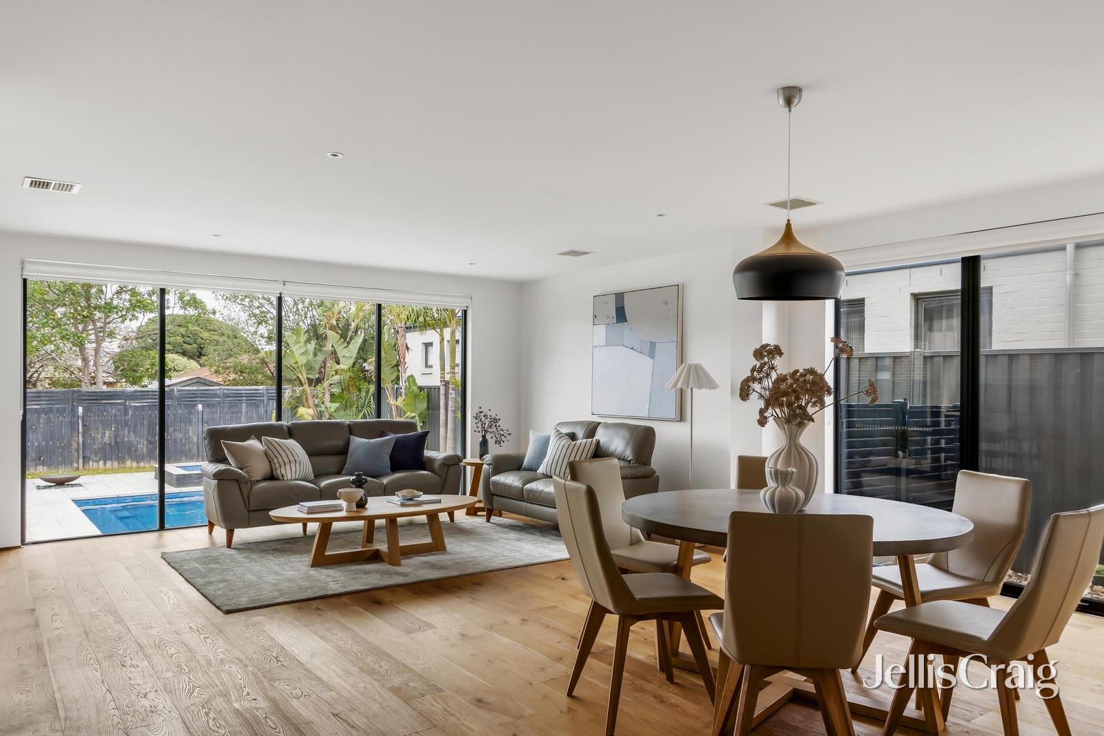 31 Gilmour Road, Bentleigh image 2