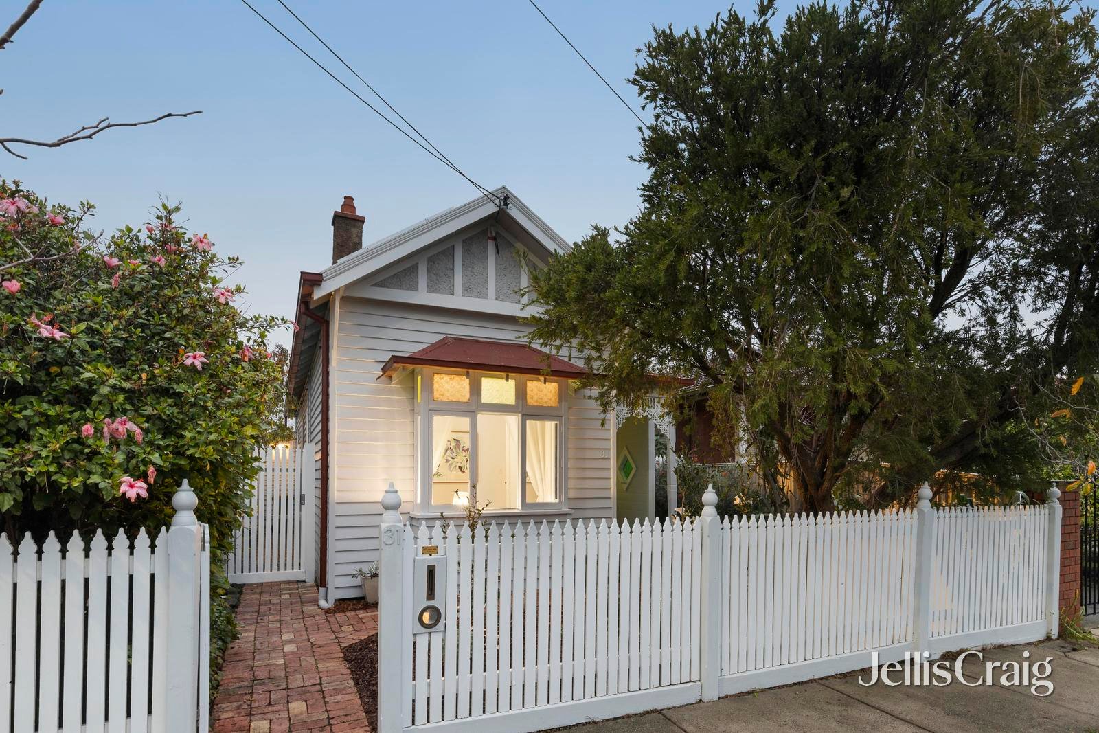 31 Gladstone Avenue, Northcote image 1