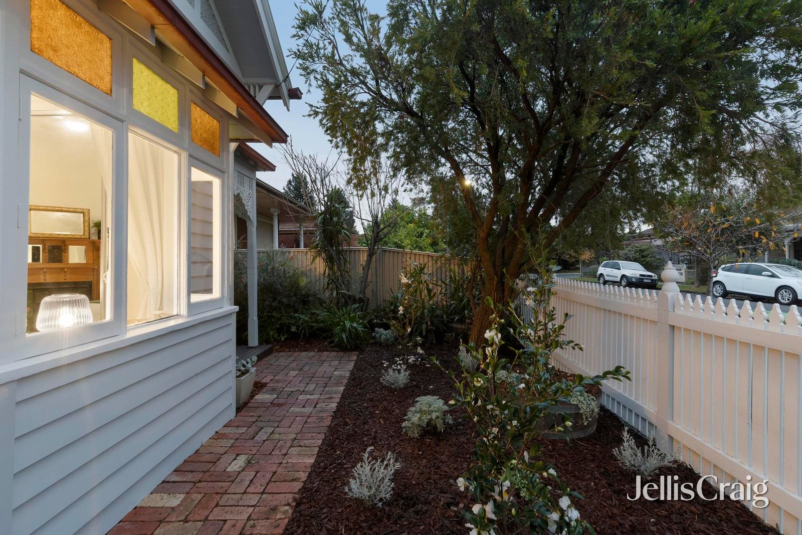 31 Gladstone Avenue, Northcote image 2