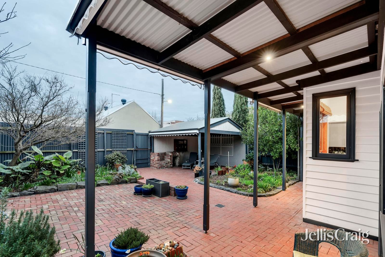 31 Glenlyon Road, Brunswick image 8