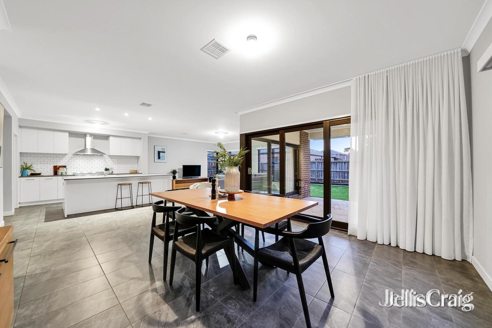 31 Gramercy Boulevard, Point&nbsp;Cook image 9