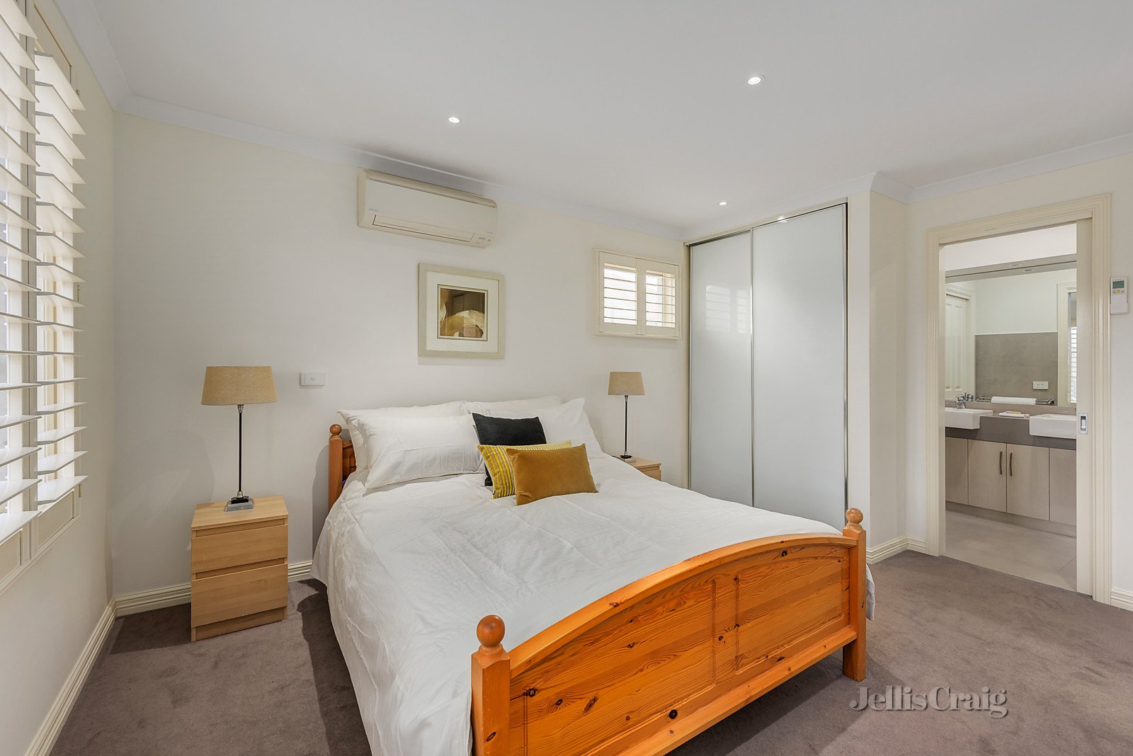 31 Halley Avenue, Camberwell image 9