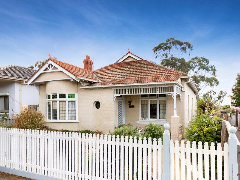 31 Hawthorn Road, Northcote image 1