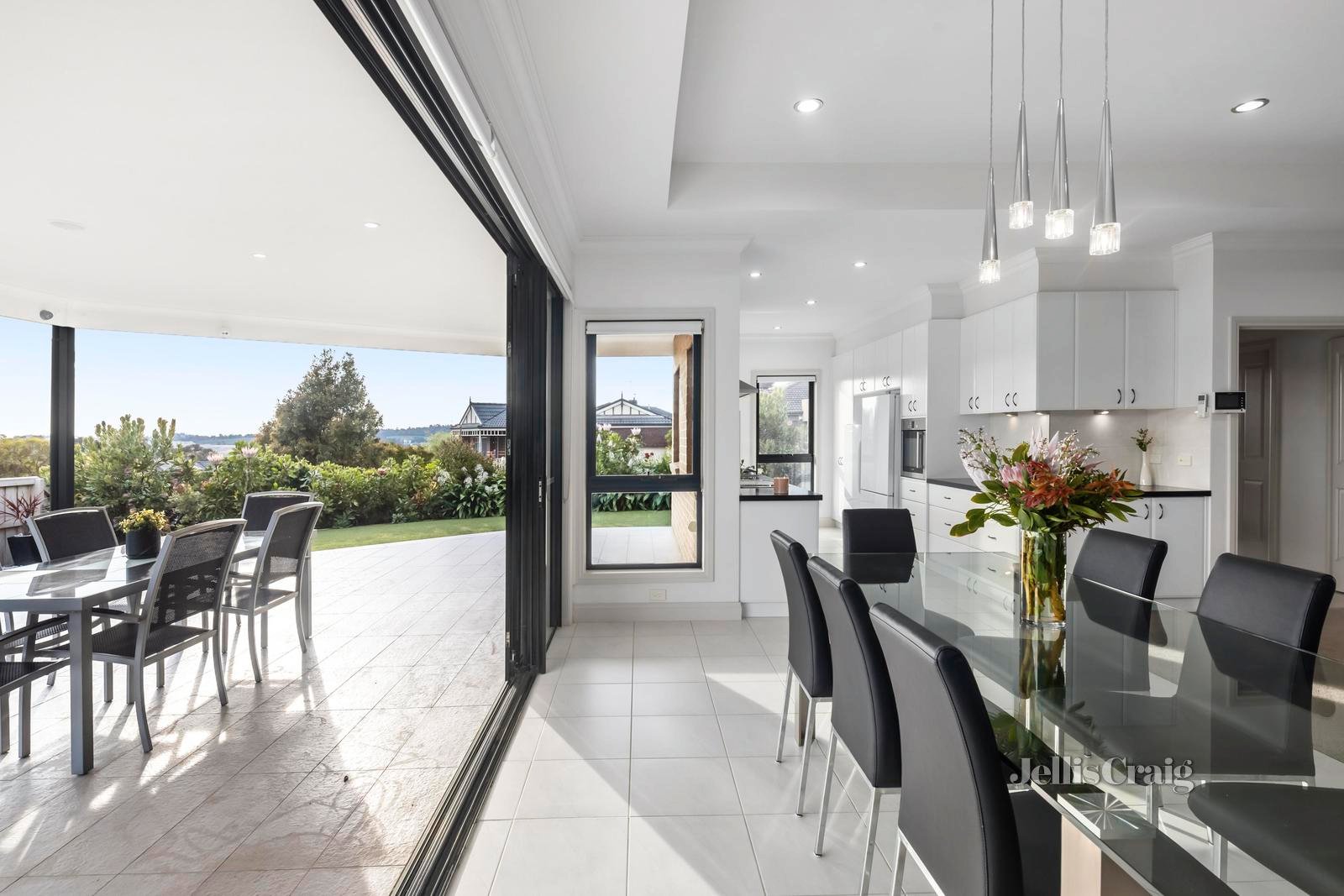 31 Heritage Drive, Lilydale image 3