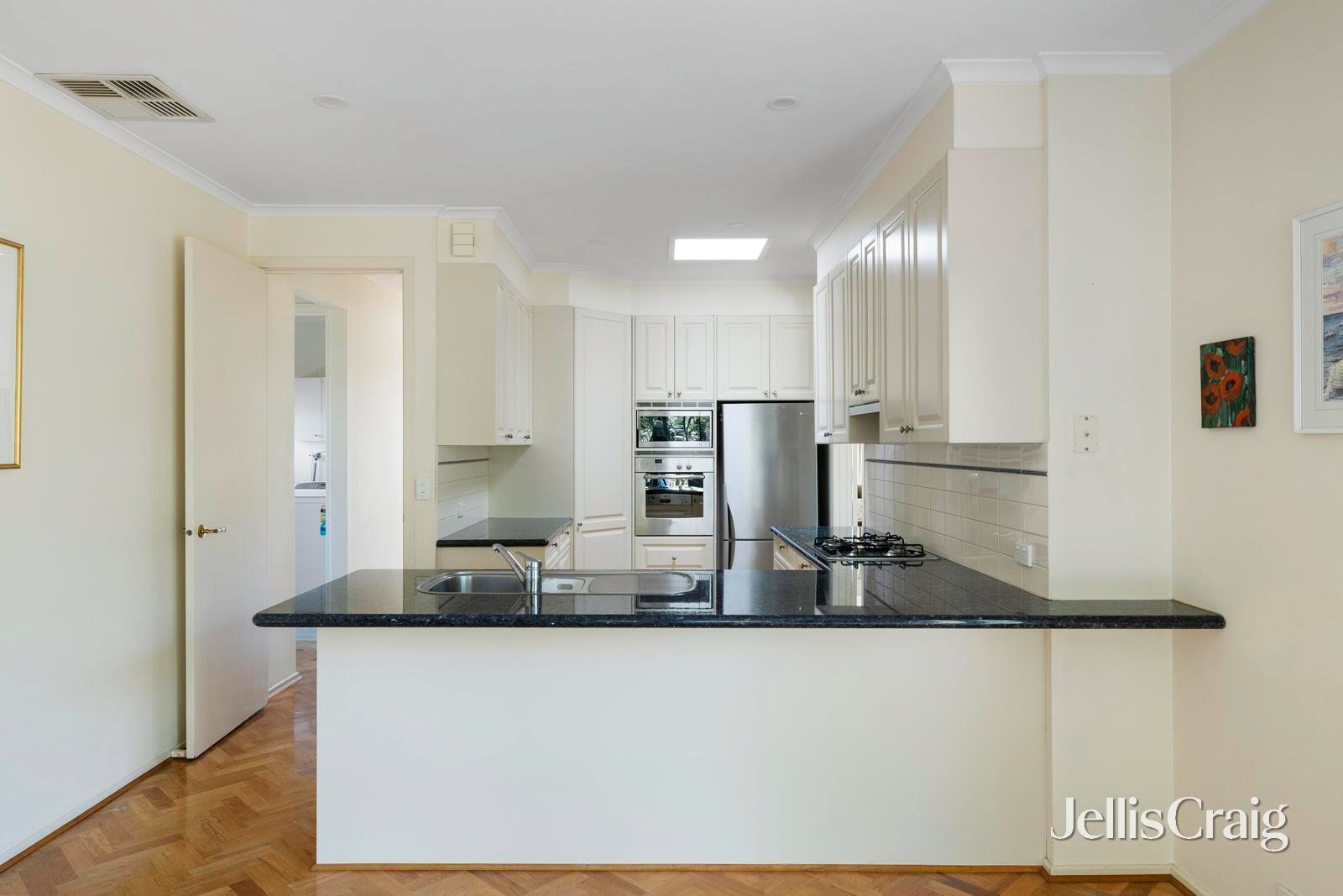 3/1 High Road, Camberwell image 3