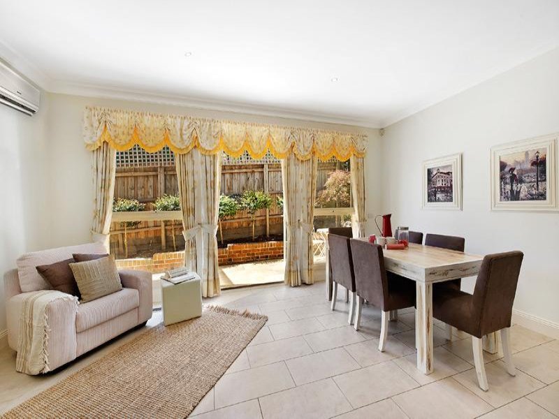 3/1 Highbury Street, Balwyn North image 3