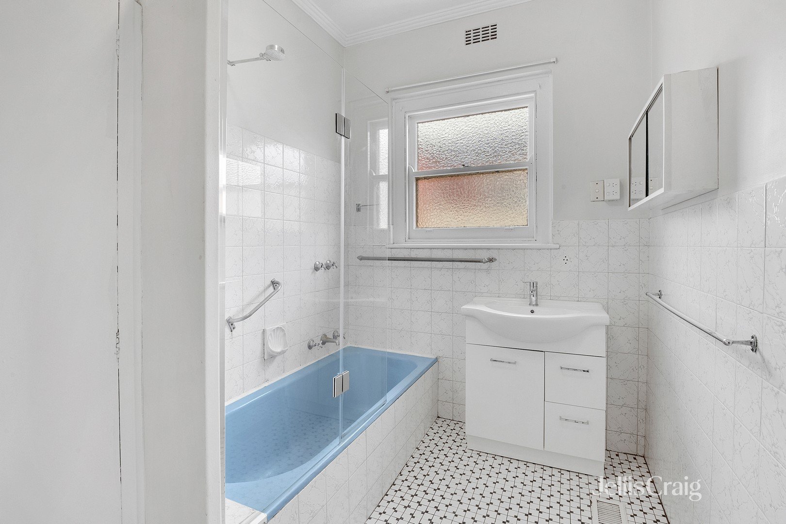 31 Hotham Road, Niddrie image 7