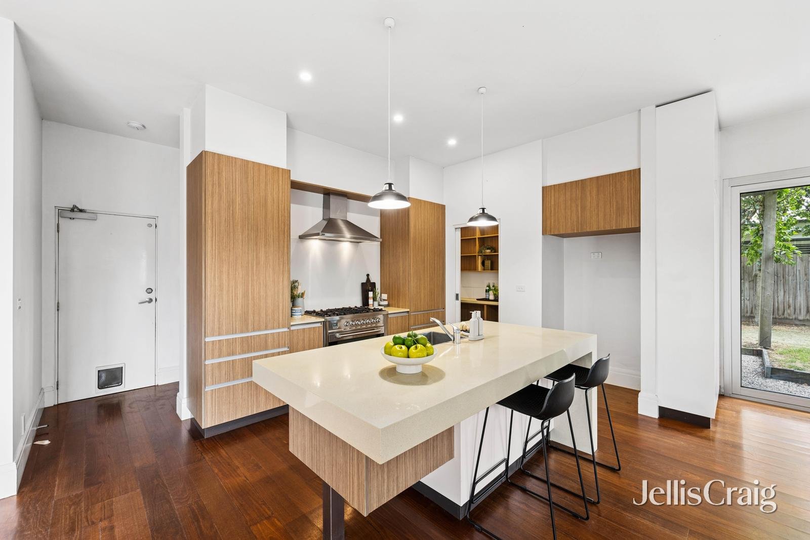 31 Hotham Street, Lake&nbsp;Wendouree image 2