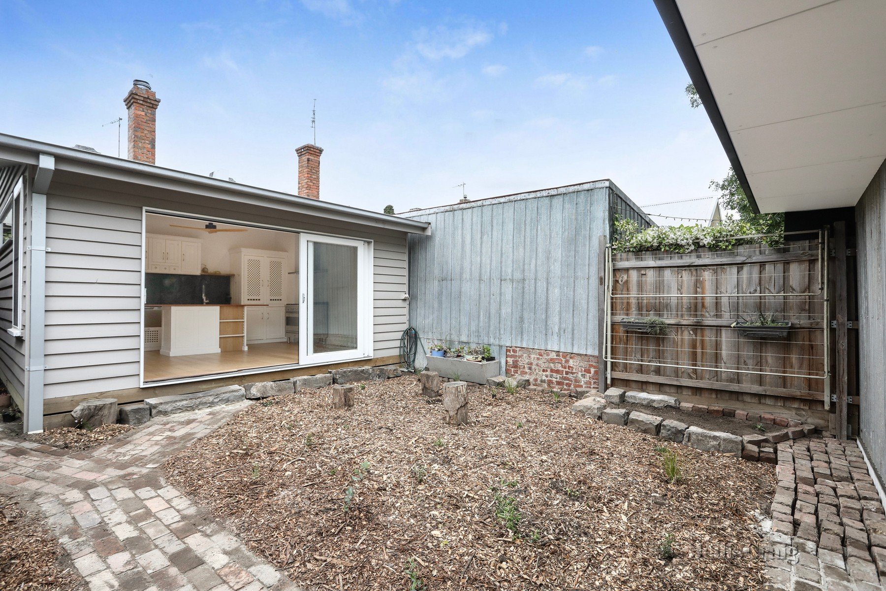 31 Hotham Street, Preston image 5