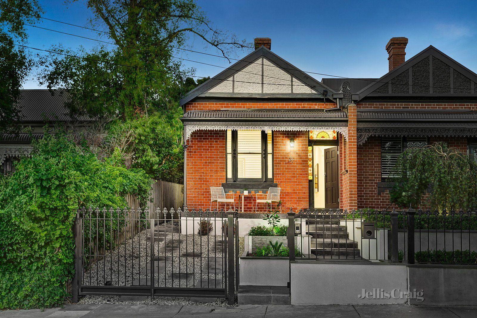 31 Hume Street, Armadale image 1