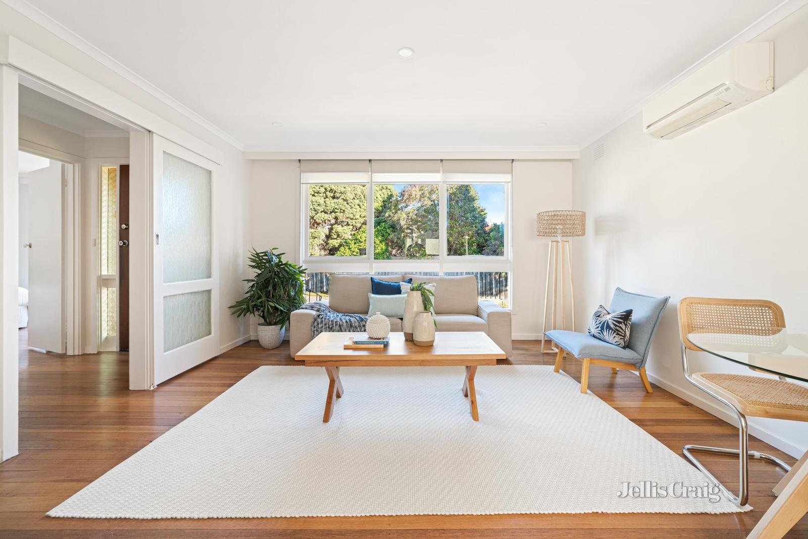 3/1 Jennifer Avenue, Parkdale image 2