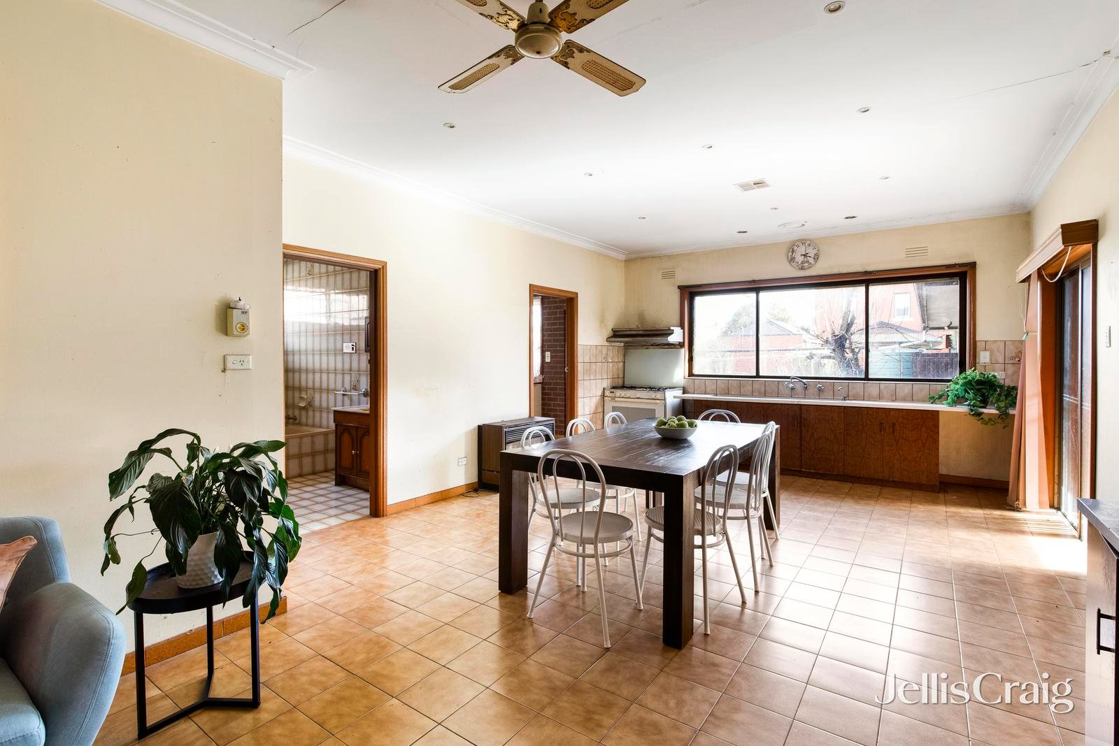 31 Joffre Street, Reservoir image 4
