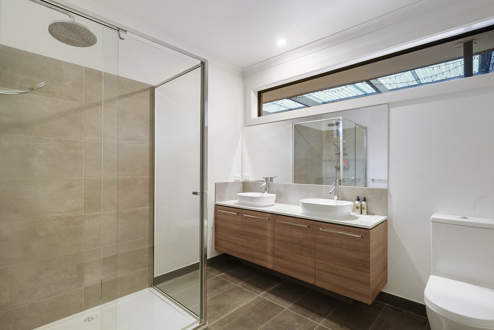 31 Kauri Grove, Glen Waverley image 8