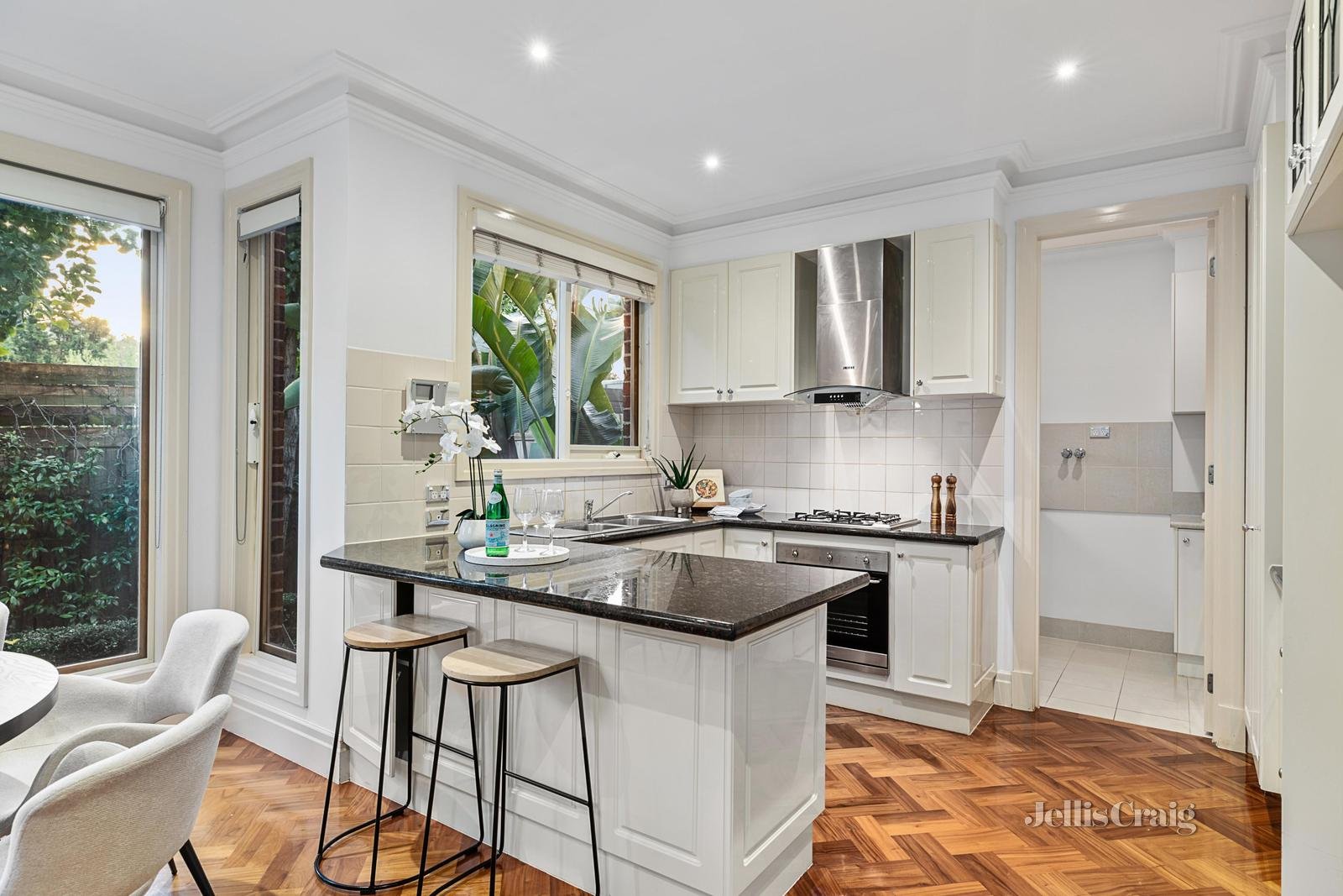 31 Kensington Place, Templestowe image 6