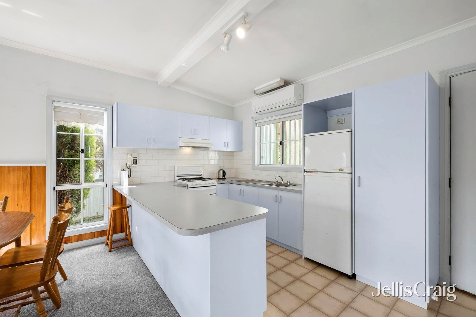 31 King Street, Daylesford image 3