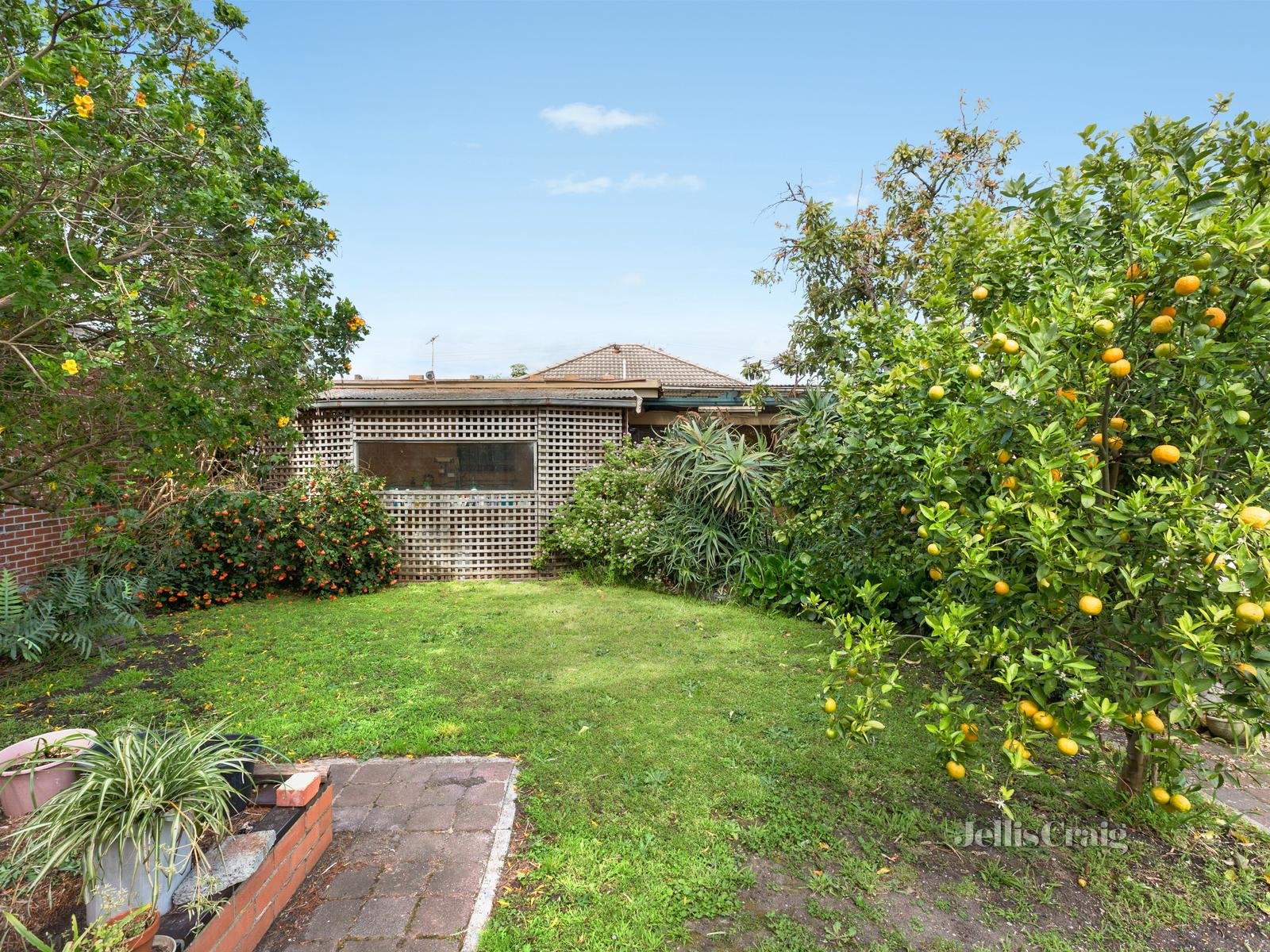 31 Kingsley Grove, Mount Waverley image 5