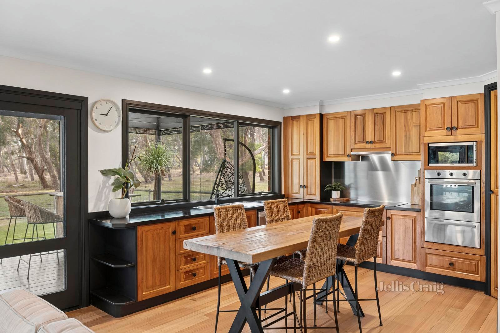 31 Kinsellas Lane, Woodend image 5