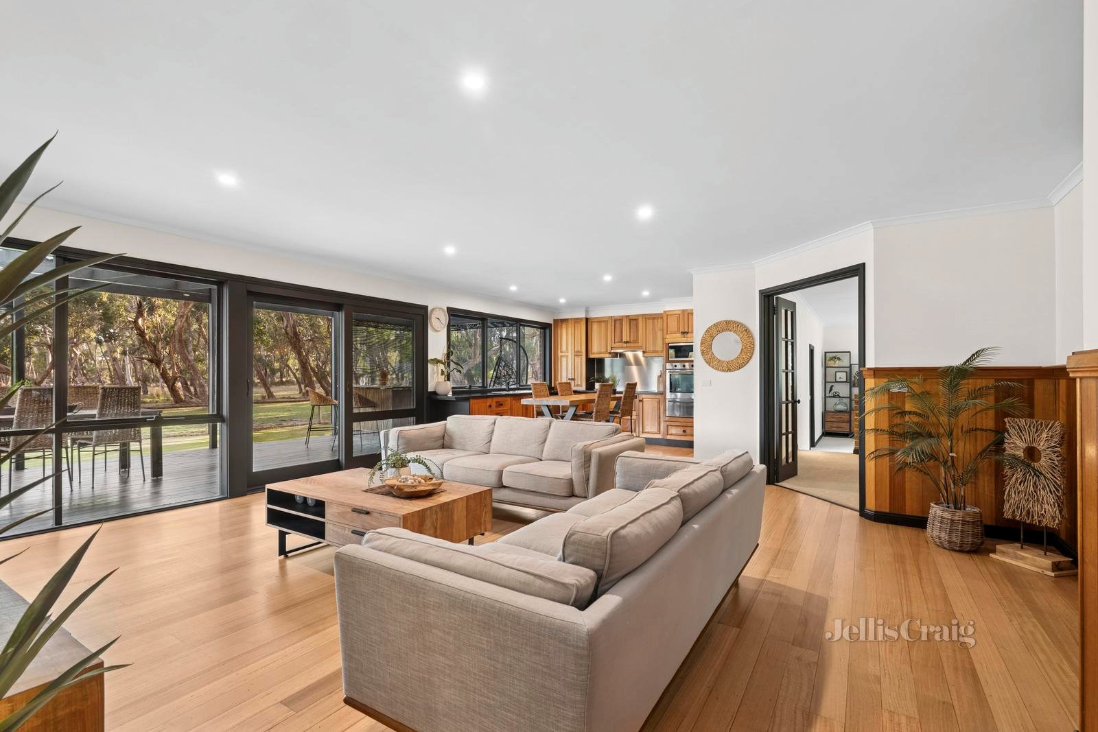 31 Kinsellas Lane, Woodend image 6