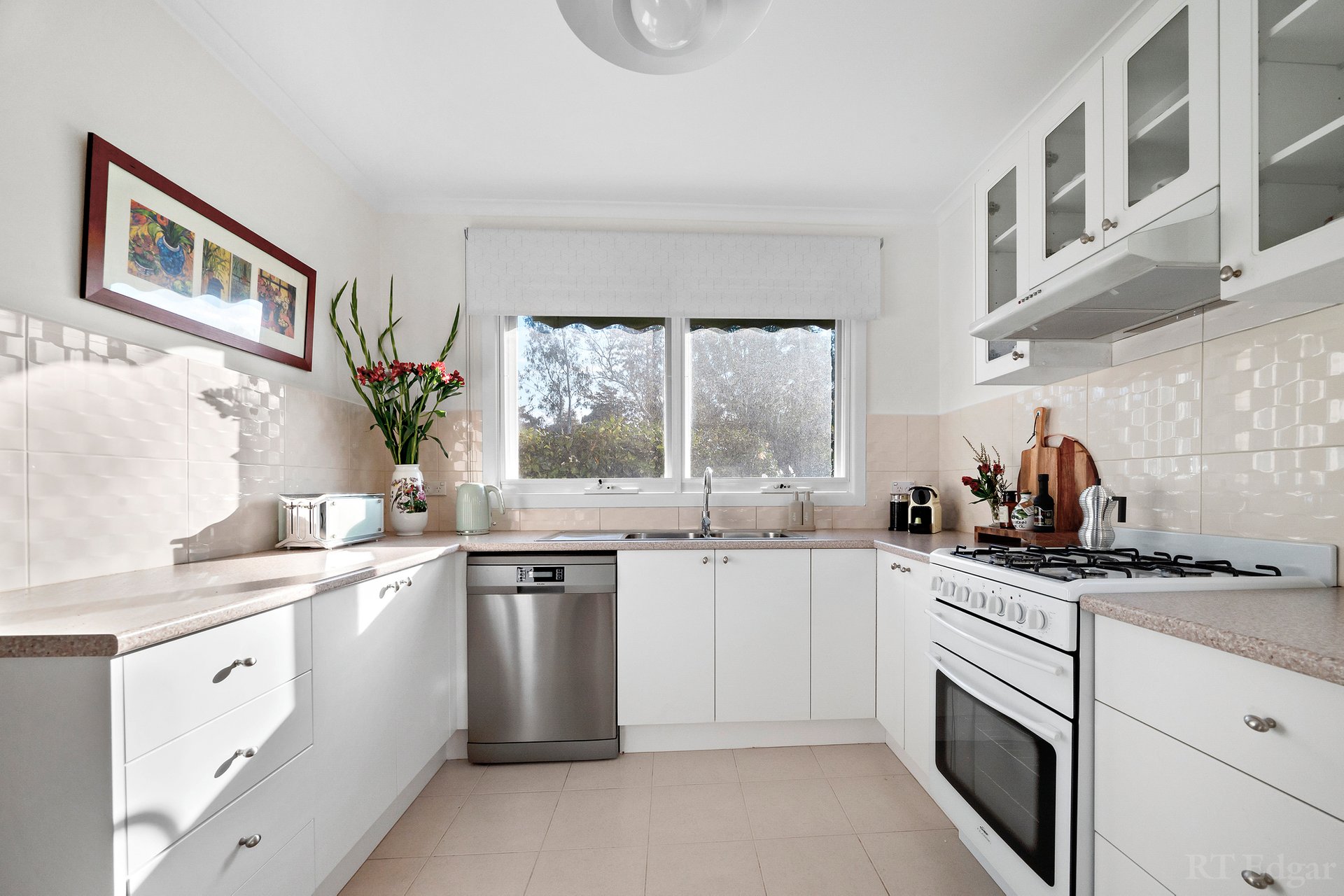 Property Gallery Thumbnail 4