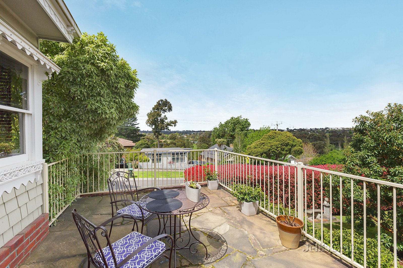31 Linden Street, Box Hill South image 5