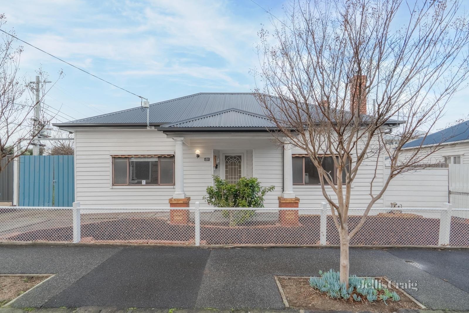 31 Liverpool Street, Footscray image 1