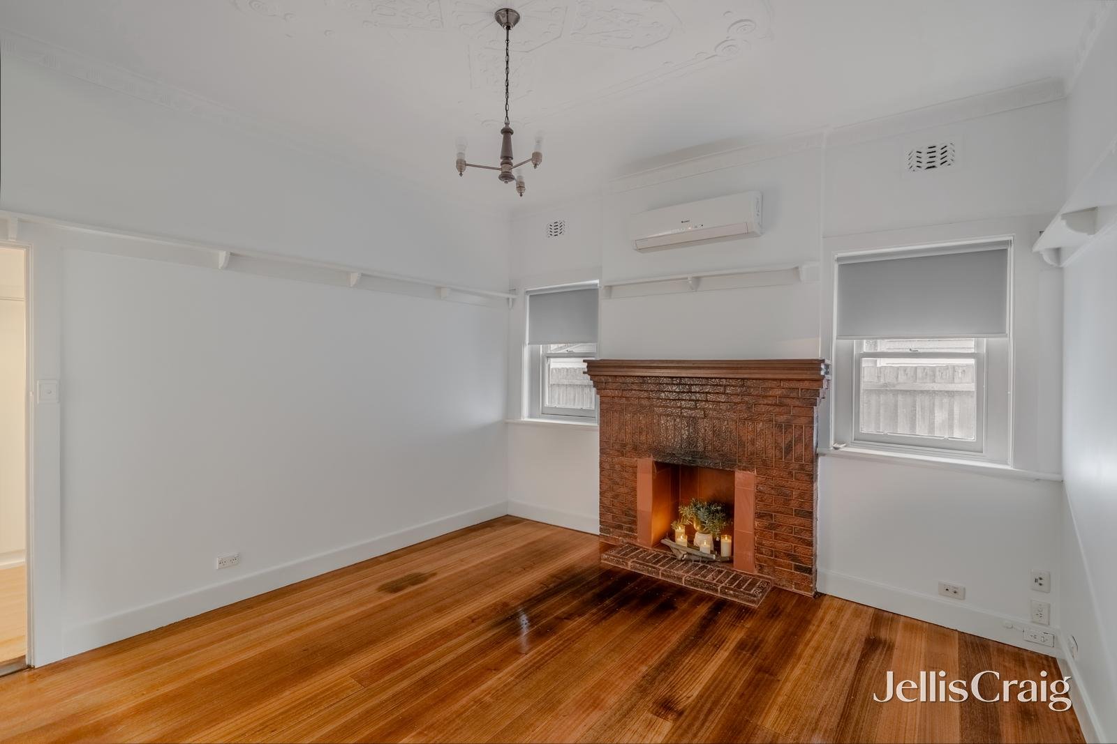 31 Liverpool Street, Footscray image 5