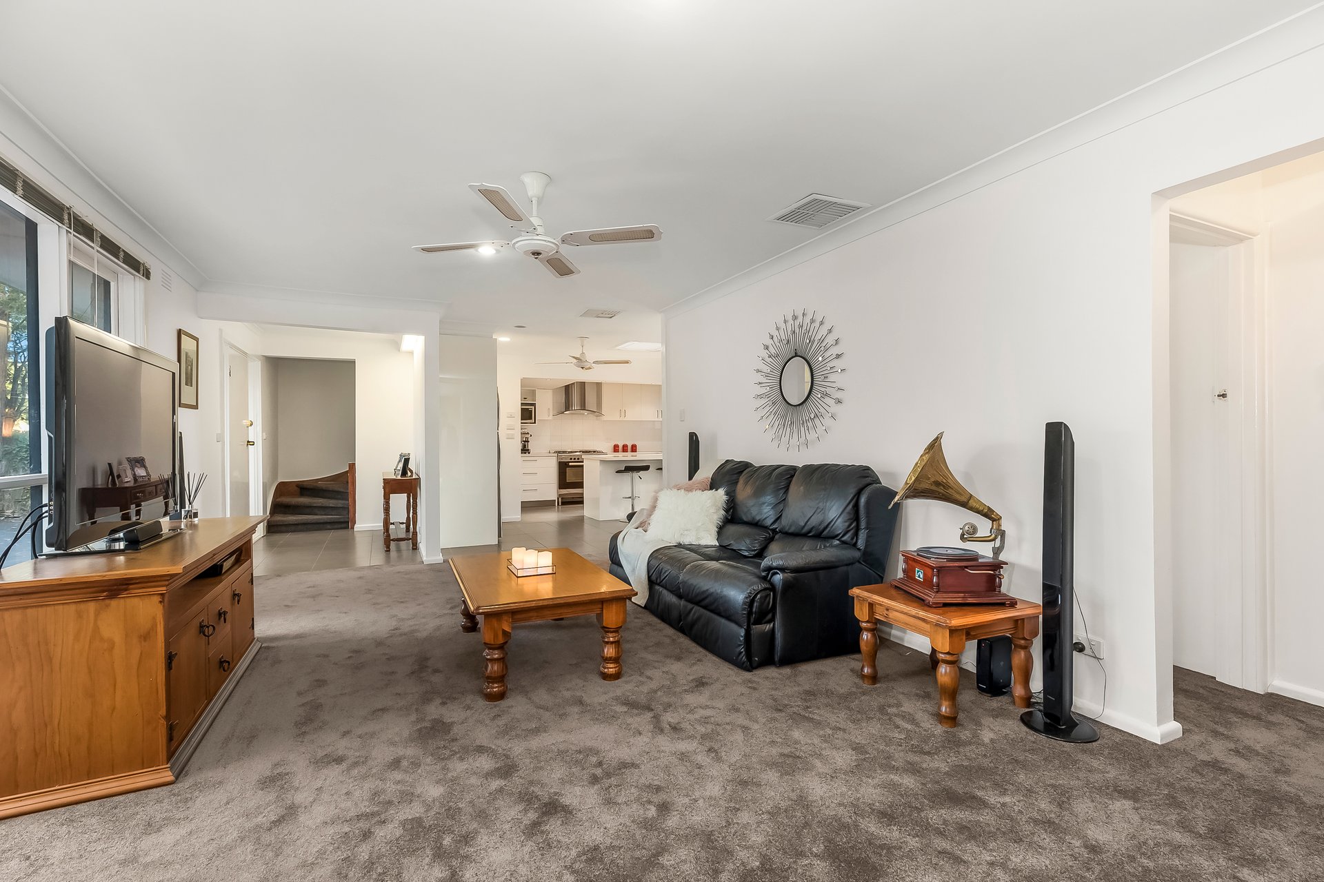 31 Lockwoods Road, Boronia image 2