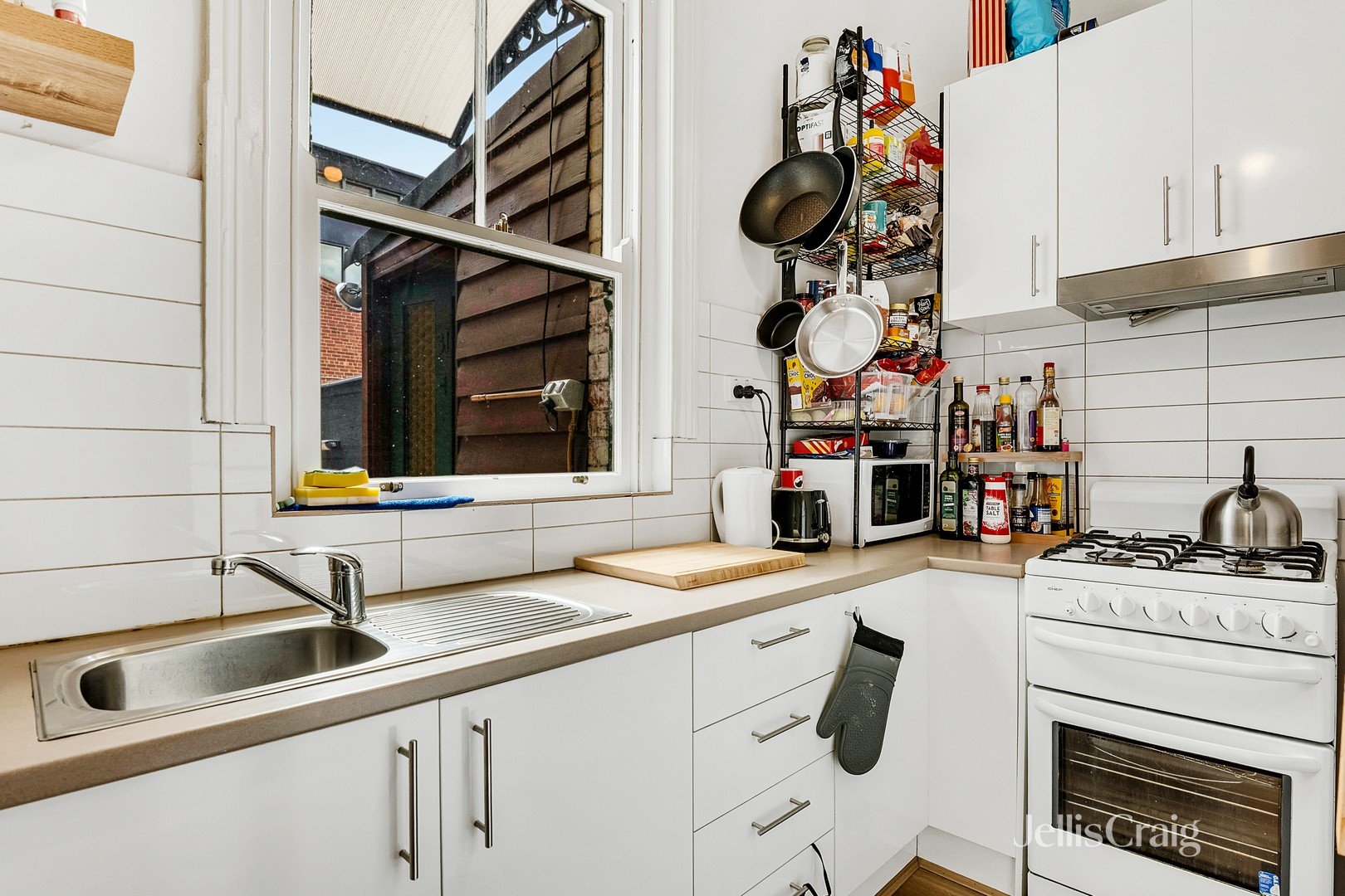 31 Lygon Street, Brunswick image 3