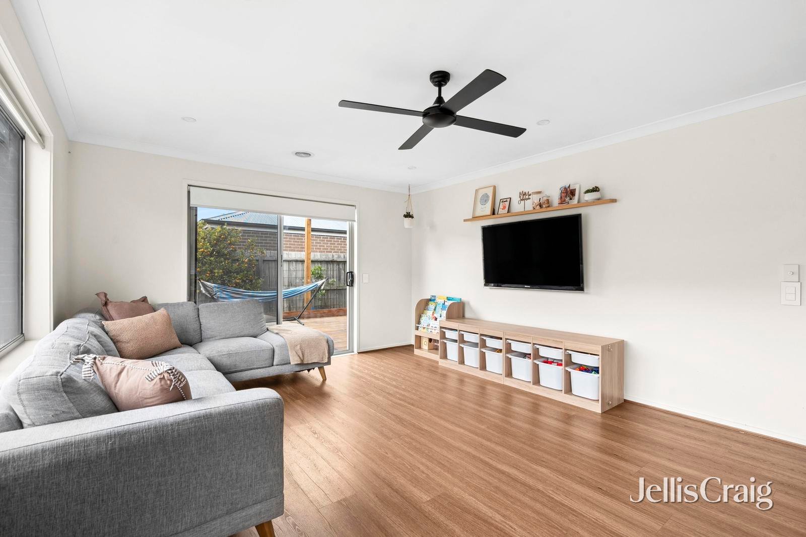 31 Macfarlane Street, Marshall image 7