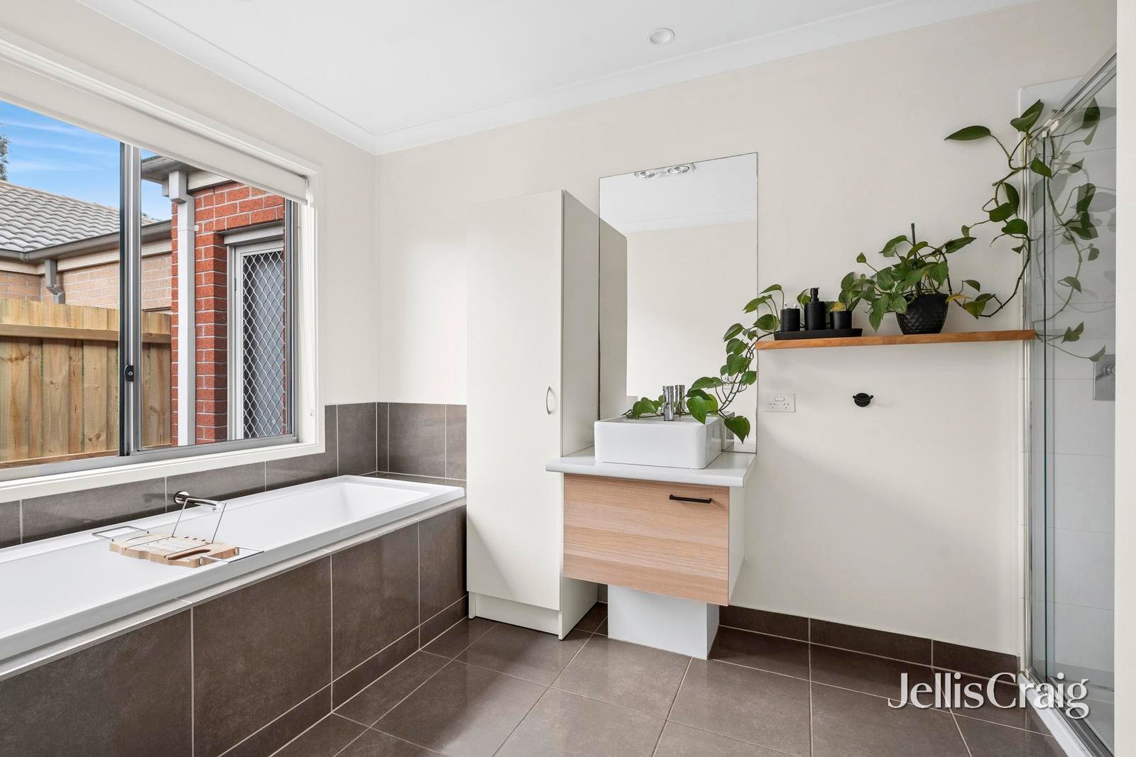 31 Macfarlane Street, Marshall image 13