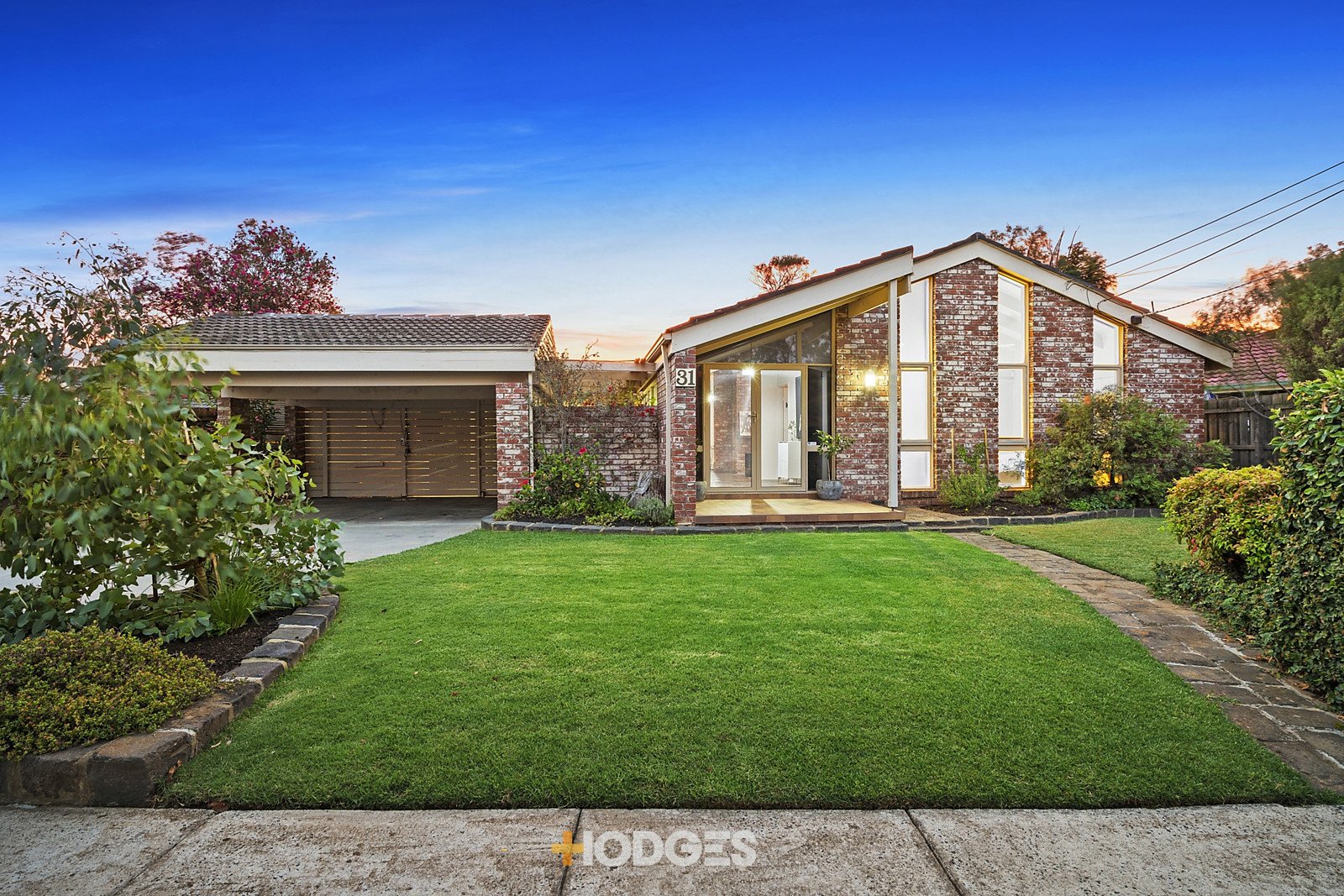 31 Manorvale Parade Werribee