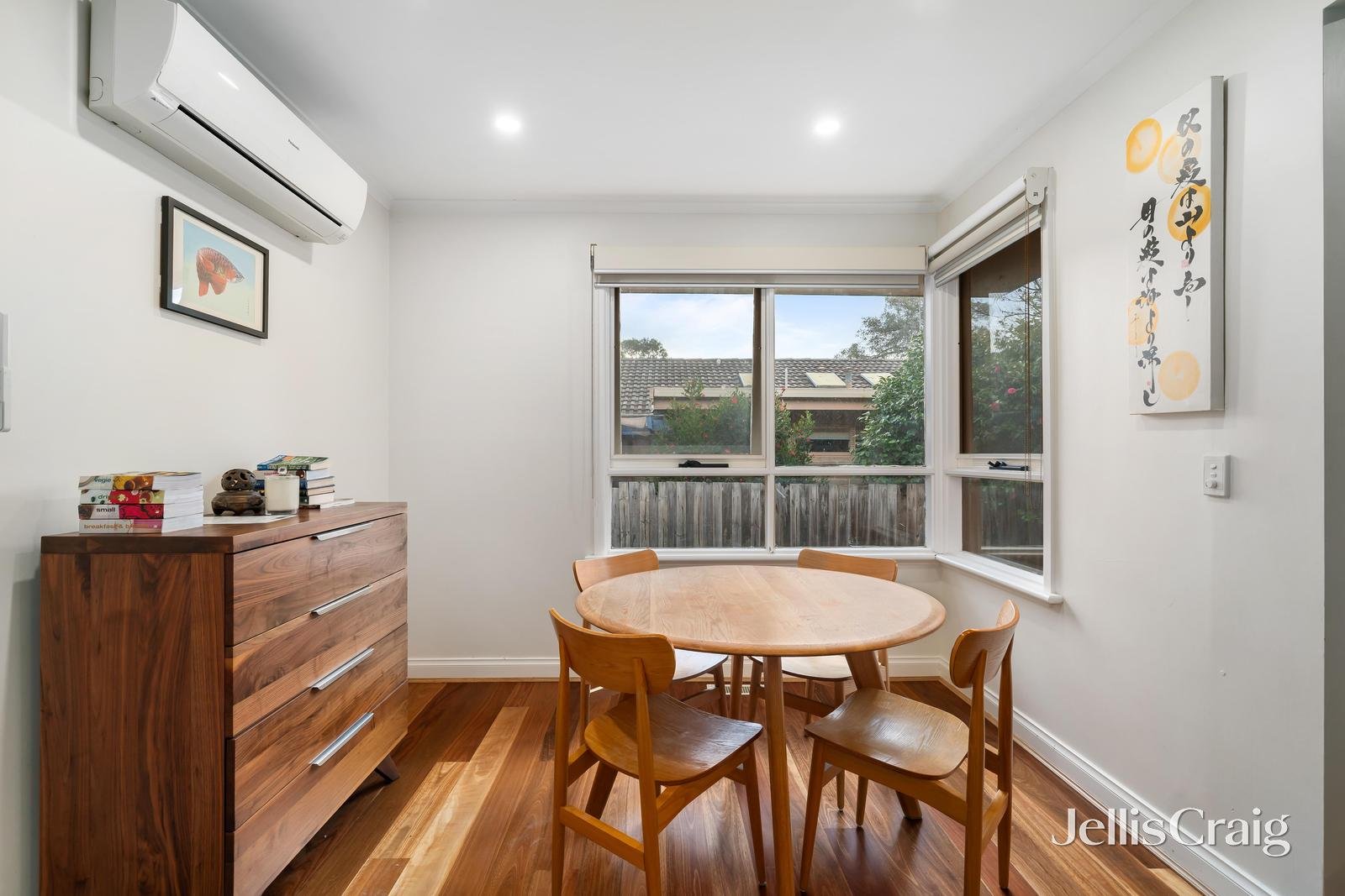 31 Margate Crescent, Glen Waverley image 6