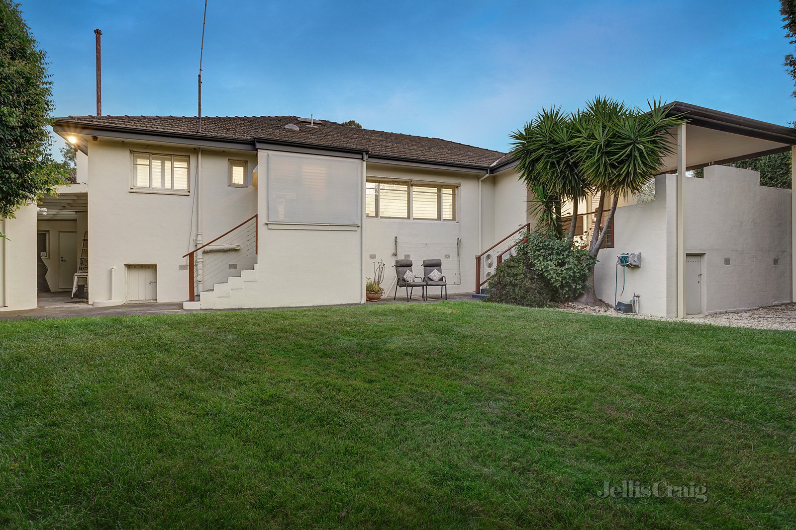 31 Mathers Avenue, Kew East image 8
