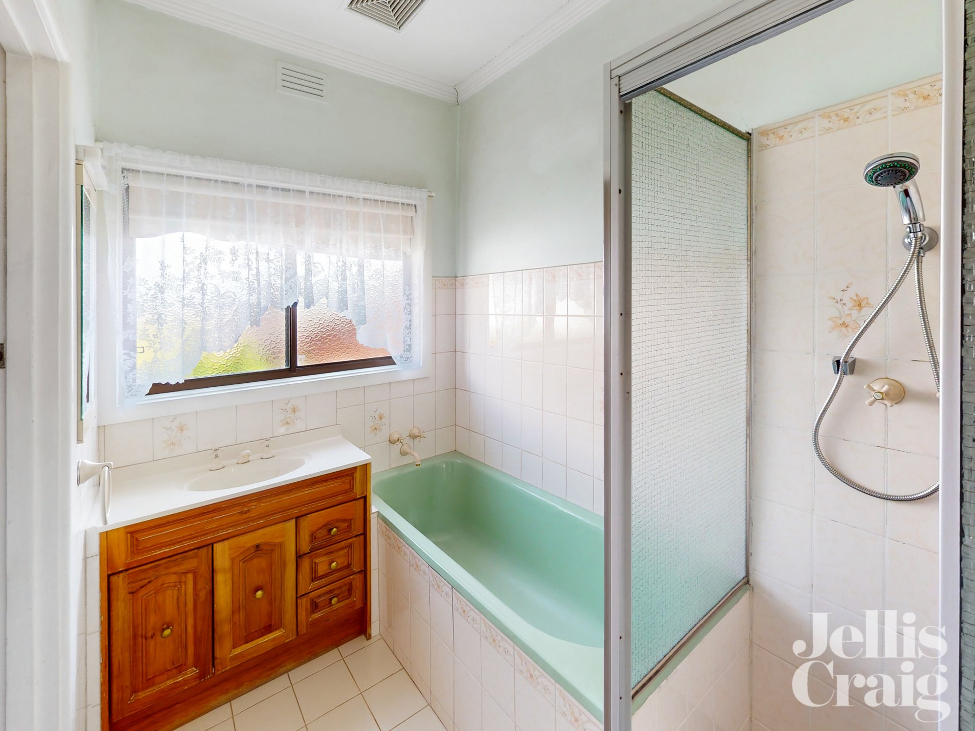 31 May Street, Aberfeldie image 8