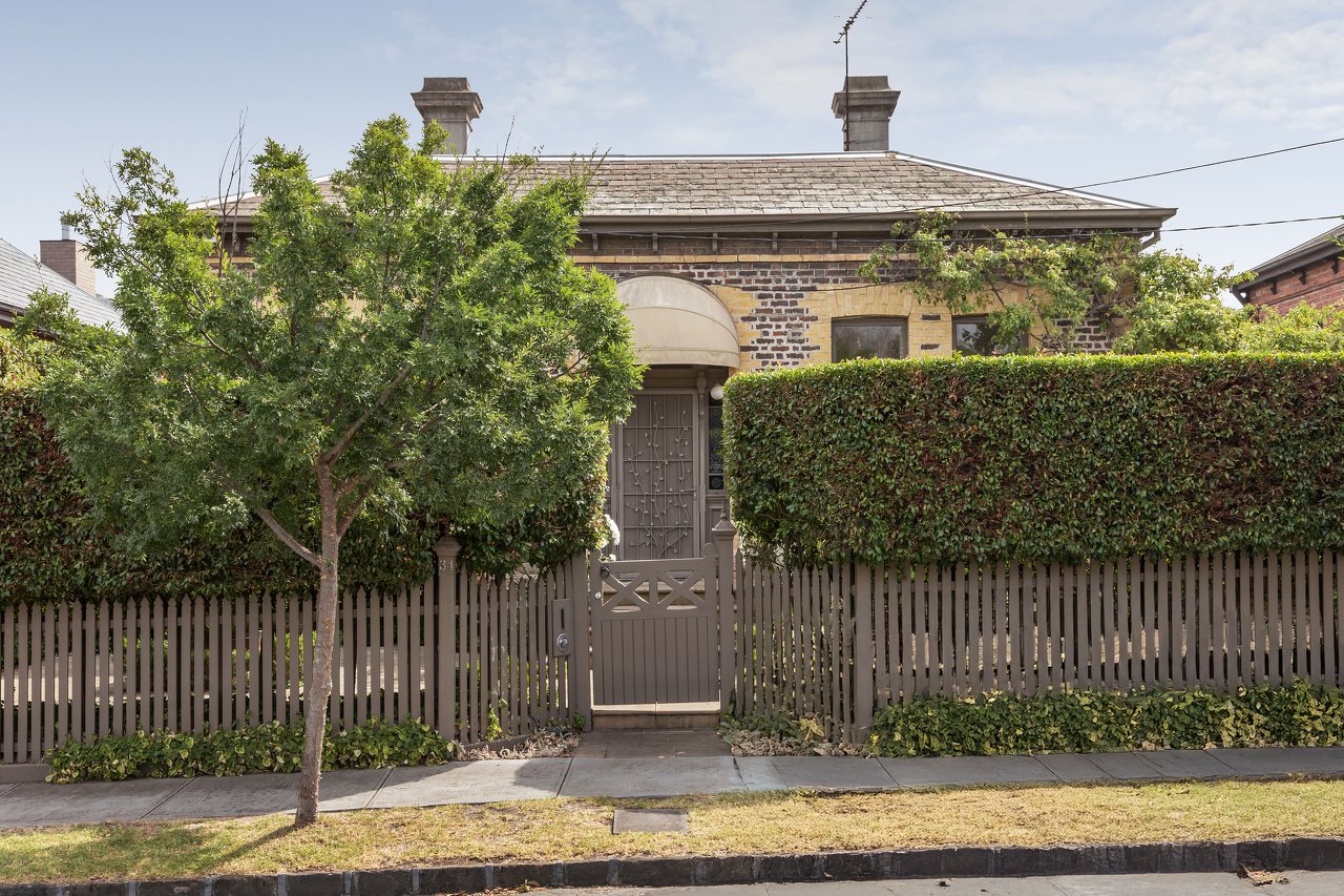 31 McKinley Avenue, Malvern image 1