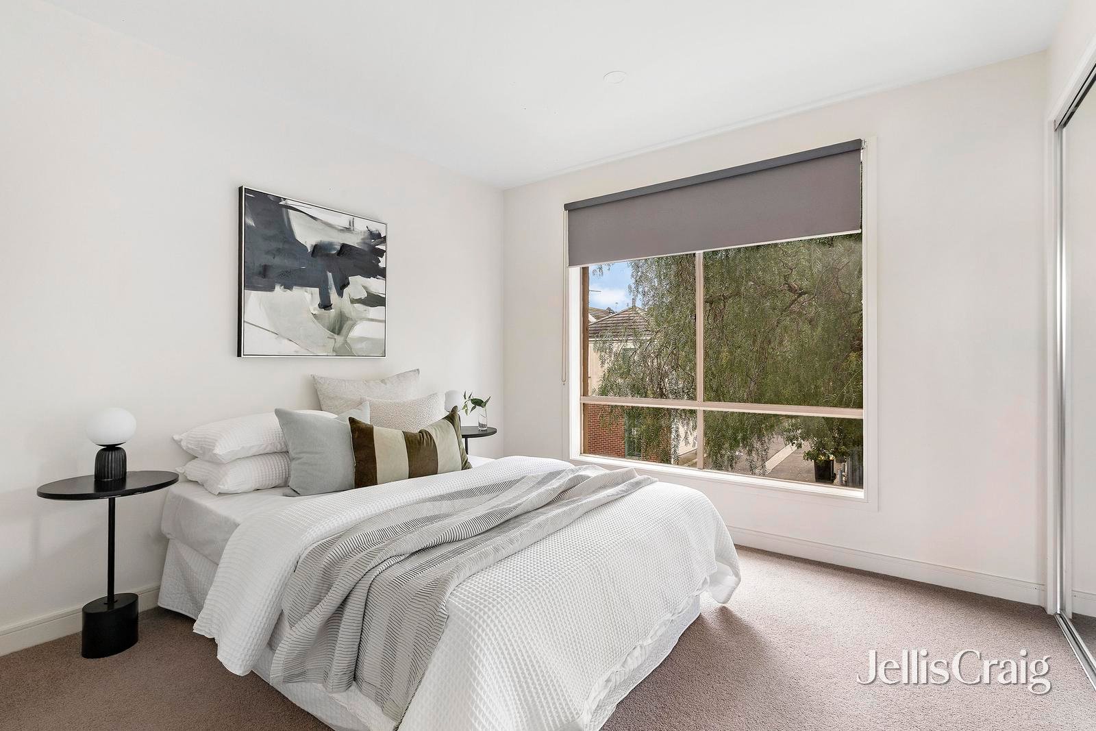 31 McTaggart Street, Kensington image 6