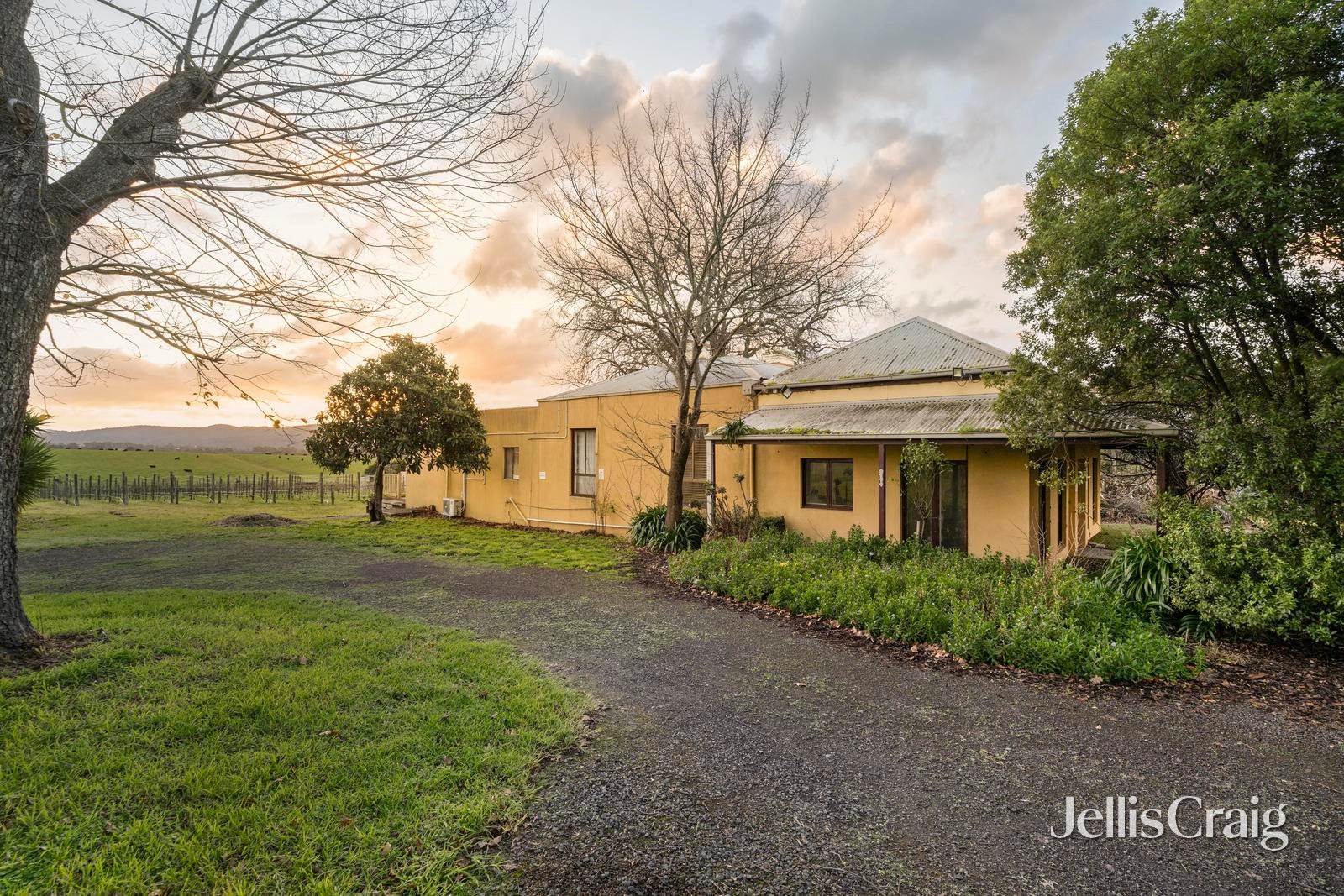 31 Melba Highway, Yering image 9