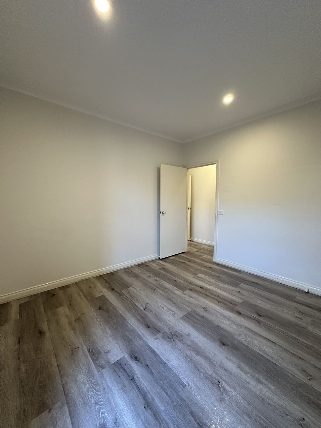 3/1 Mernda Avenue, Carnegie image 8